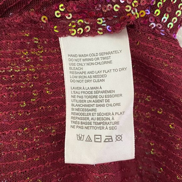 Free People NWOTS Red Sequin Shirtee Button Down Burgundy Maroon Top size XS - Picture 8 of 9
